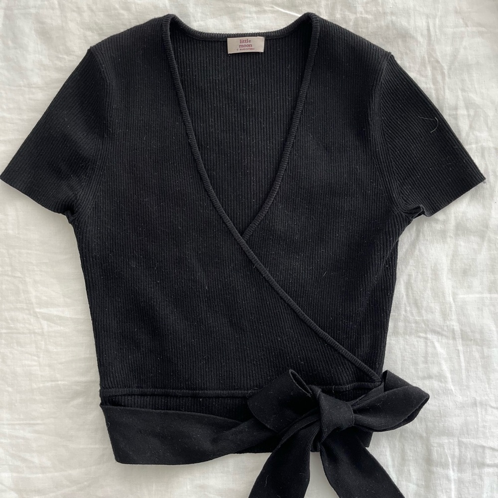 Aritzia Black Ribbed Wrap Tie Short-Sleeve Top